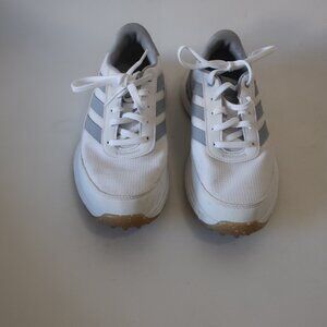 Boys Adidas S2G White, Gray Spikeless Golf  Sneakers 4Y